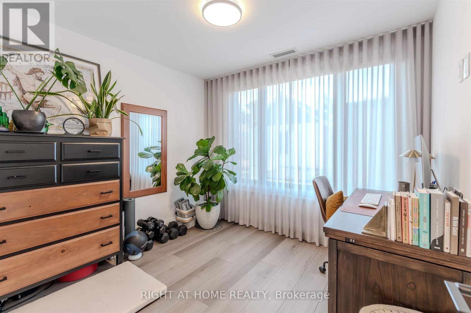 85r Condor Avenue, Toronto, Ontario  M4J 3M7 - Photo 23 - E12561590