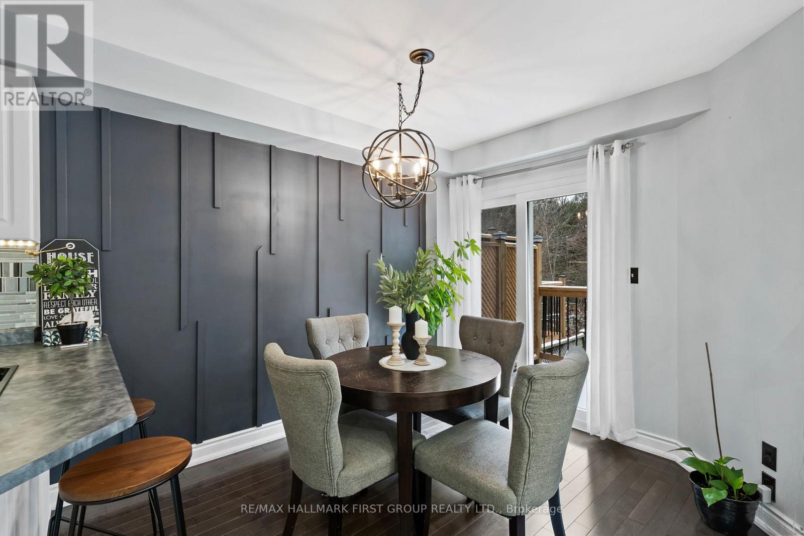 1696 Woodgate Trail, Oshawa, Ontario  L1G 8B4 - Photo 10 - E12561626