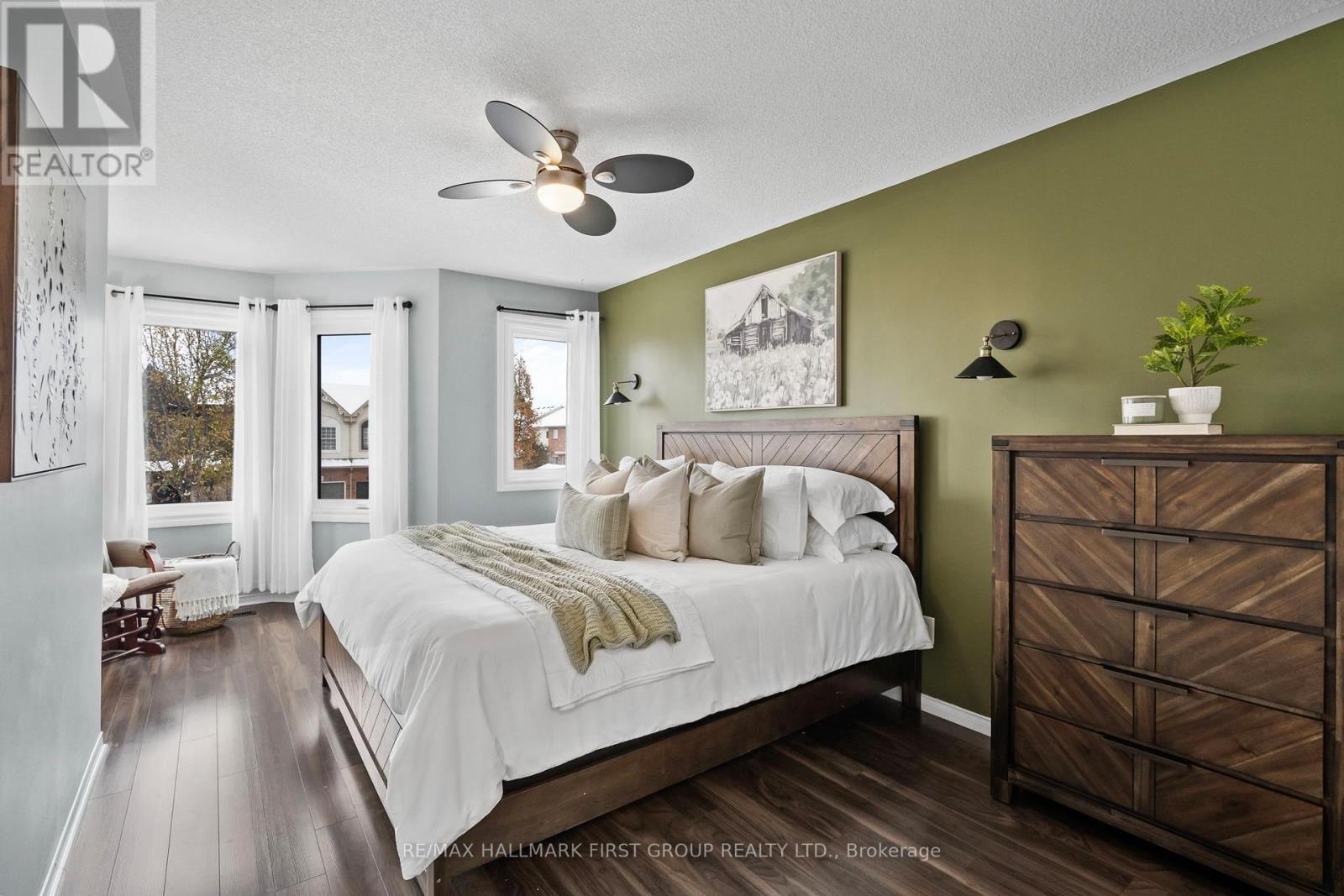 1696 Woodgate Trail, Oshawa, Ontario  L1G 8B4 - Photo 23 - E12561626