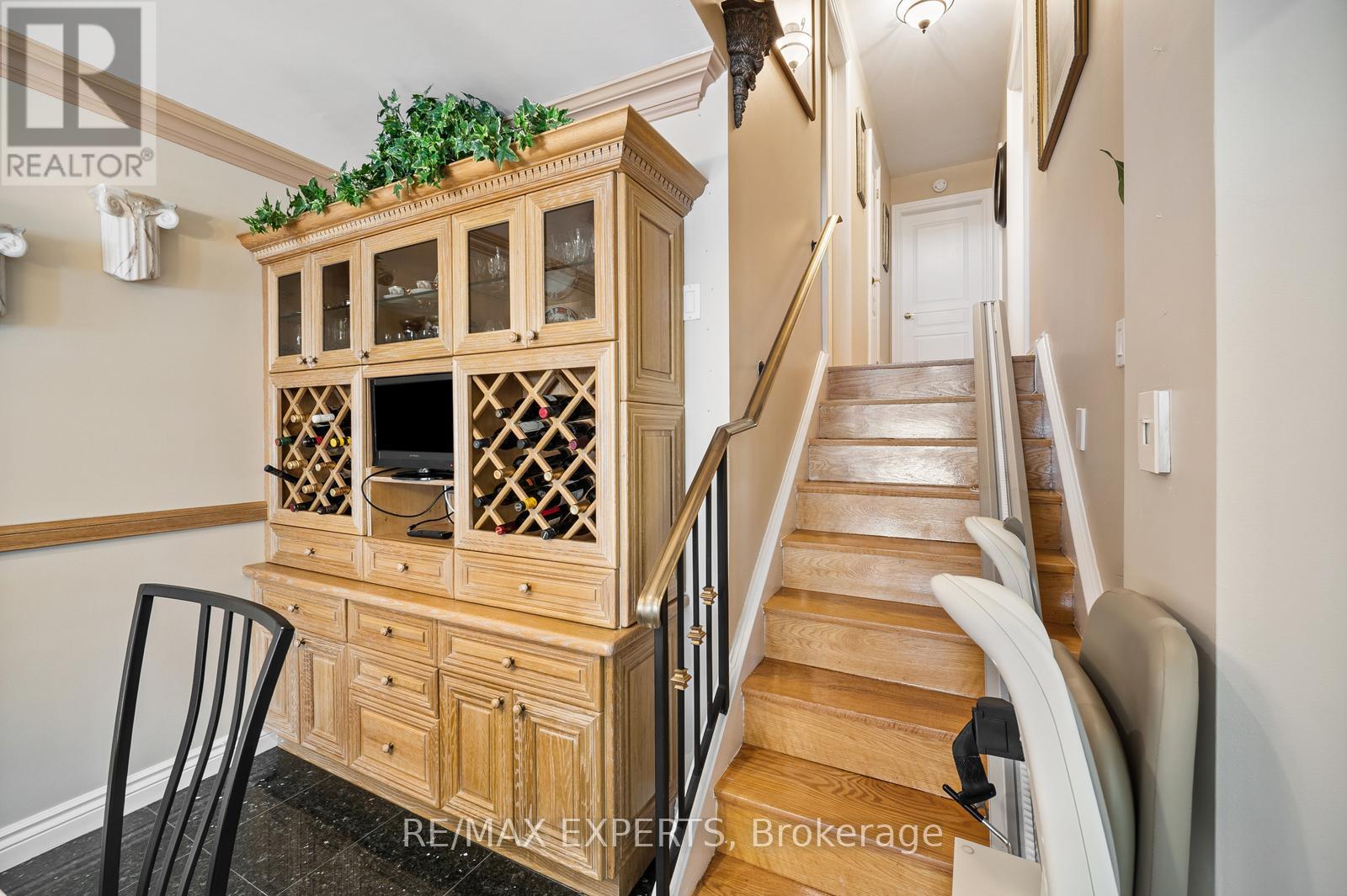 70 Darnborough Way, Toronto, Ontario  M1W 2G1 - Photo 18 - E12561644