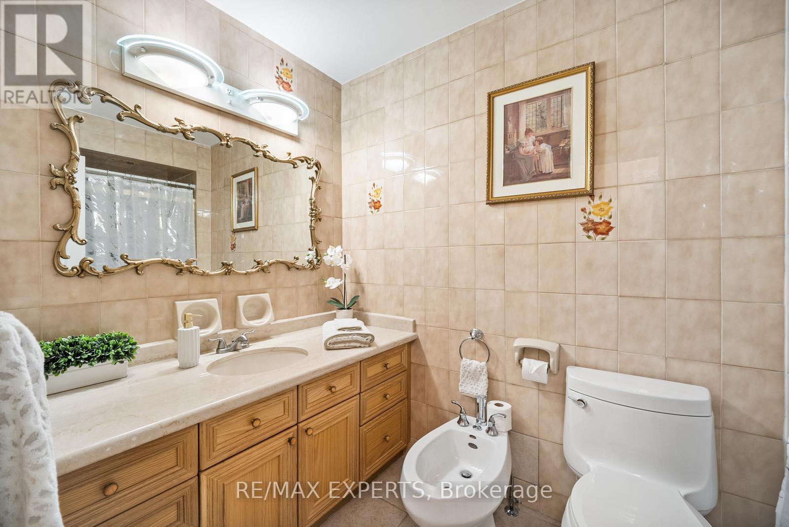 70 Darnborough Way, Toronto, Ontario  M1W 2G1 - Photo 22 - E12561644