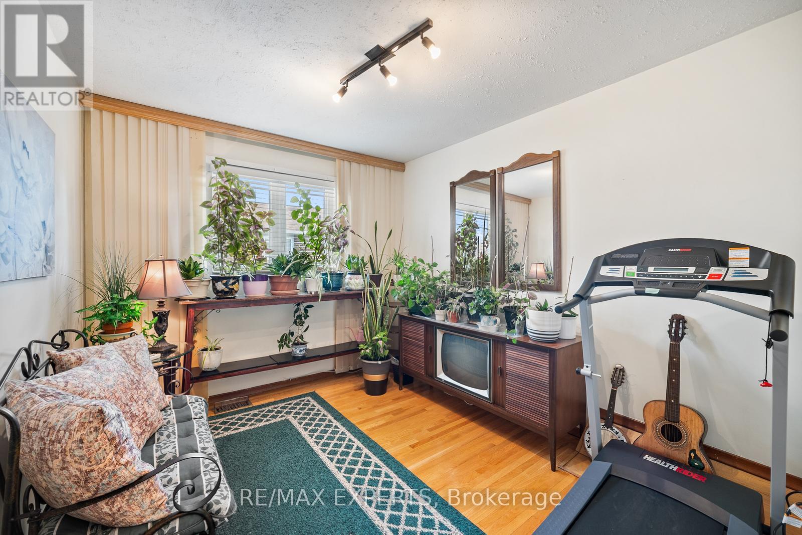 70 Darnborough Way, Toronto, Ontario  M1W 2G1 - Photo 23 - E12561644