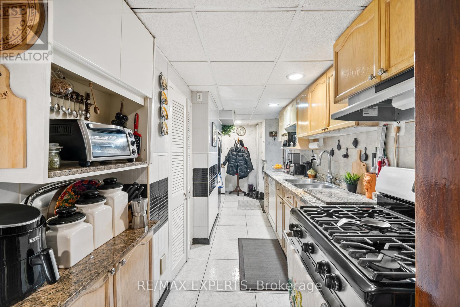 70 Darnborough Way, Toronto, Ontario  M1W 2G1 - Photo 31 - E12561644