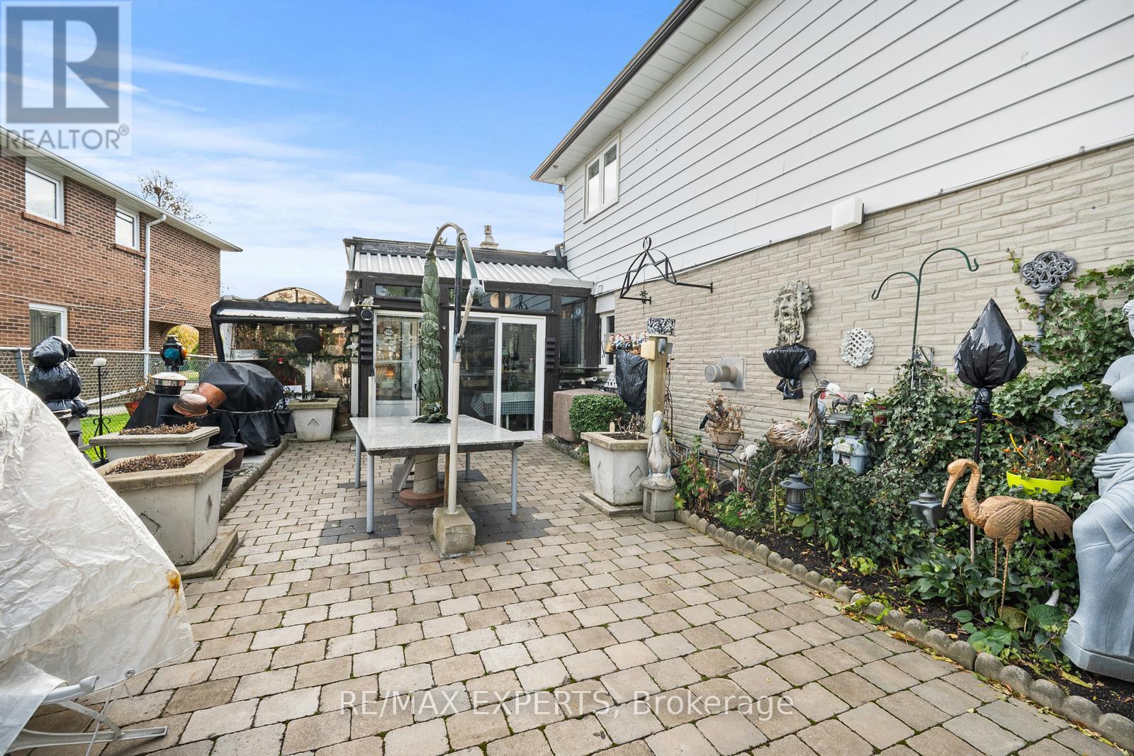 70 Darnborough Way, Toronto, Ontario  M1W 2G1 - Photo 35 - E12561644