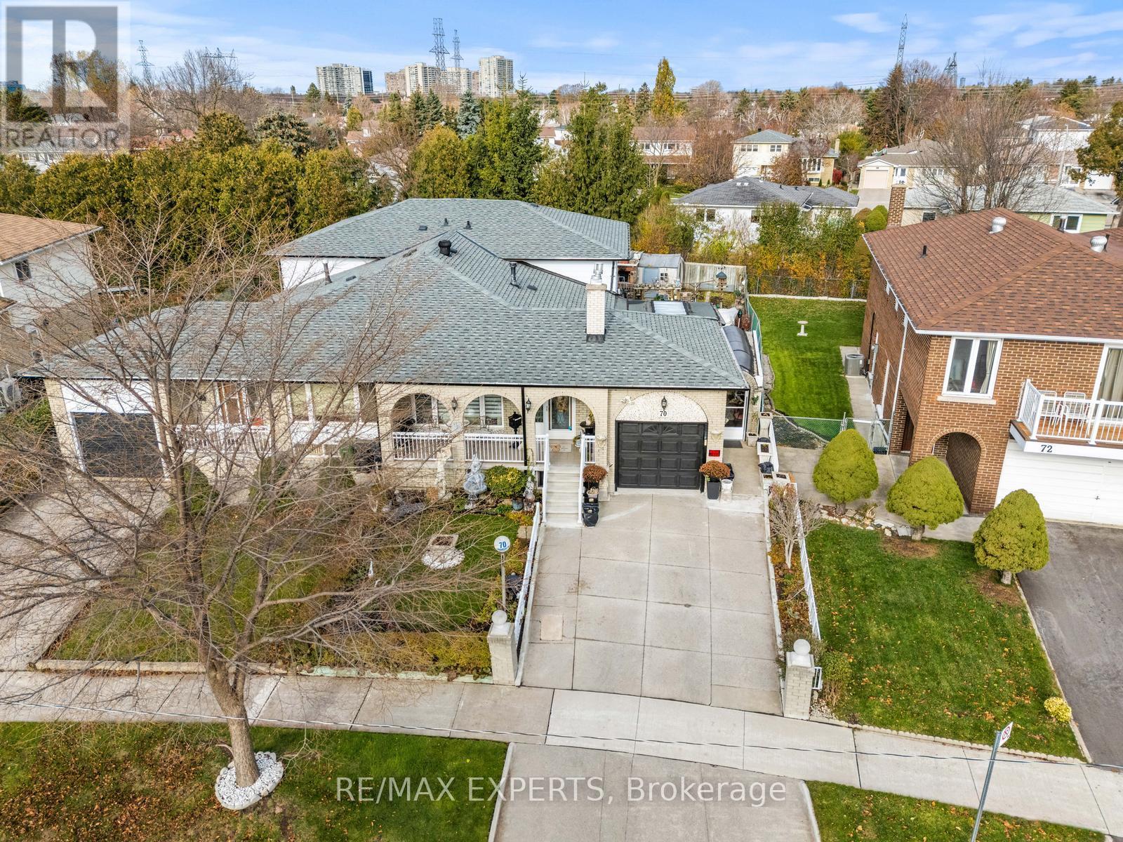 70 Darnborough Way, Toronto, Ontario  M1W 2G1 - Photo 43 - E12561644