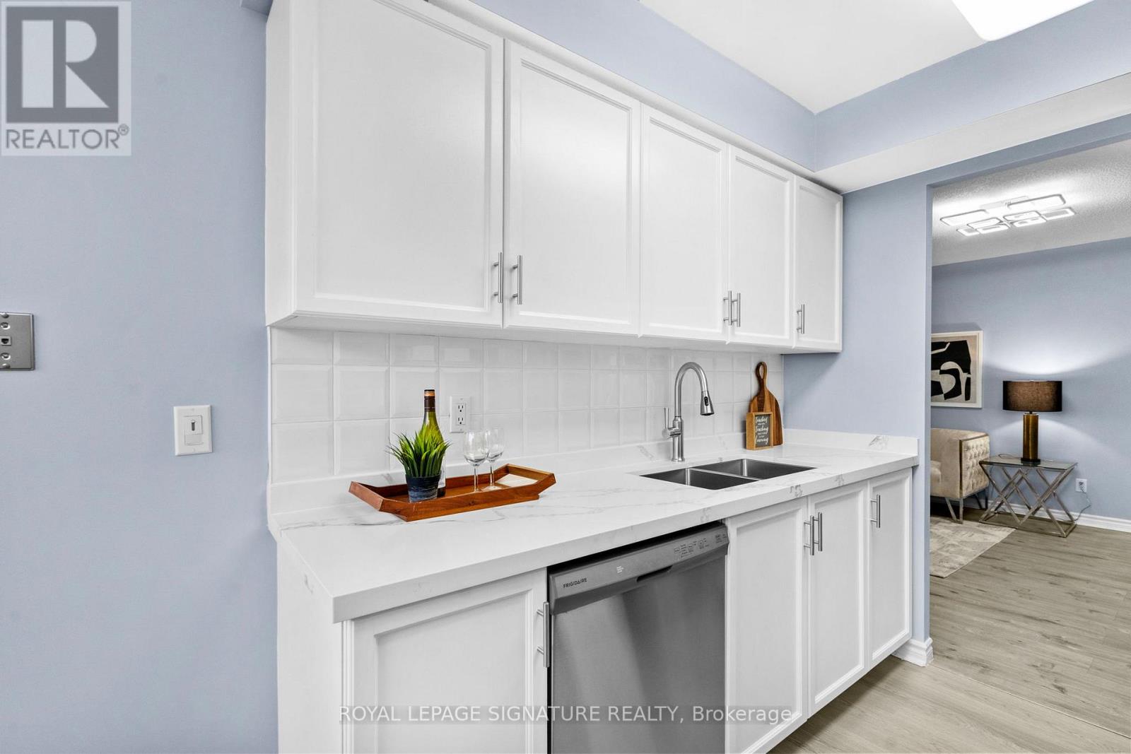 1808 - 115 Omni Drive, Toronto, Ontario  M1P 5B4 - Photo 18 - E12561652