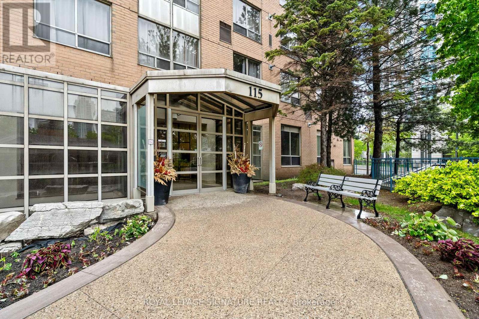 1808 - 115 Omni Drive, Toronto, Ontario  M1P 5B4 - Photo 3 - E12561652