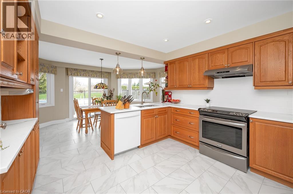 2015 Grosvenor Street, Oakville, Ontario  L6H 5A2 - Photo 13 - 40787091