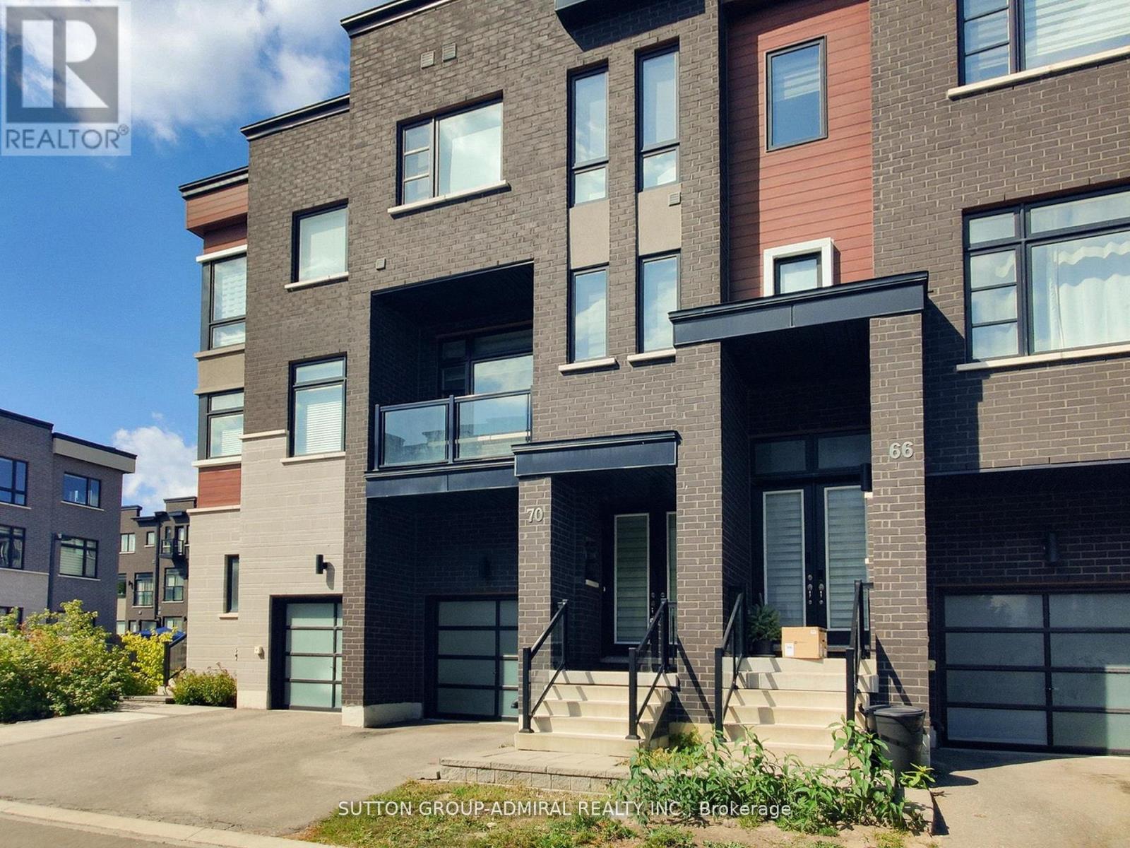 70 LASKIN DRIVE, Vaughan, Ontario