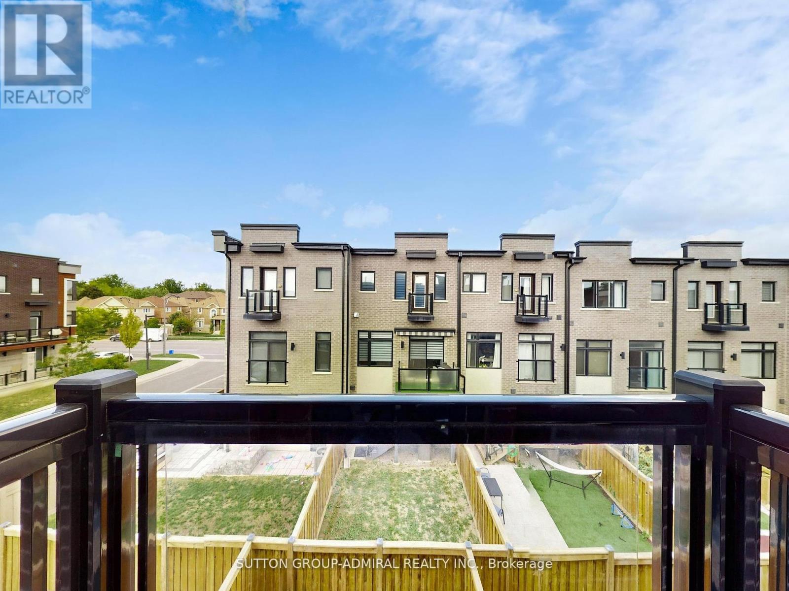 70 Laskin Drive, Vaughan, Ontario  L6A 5A4 - Photo 37 - N12561628