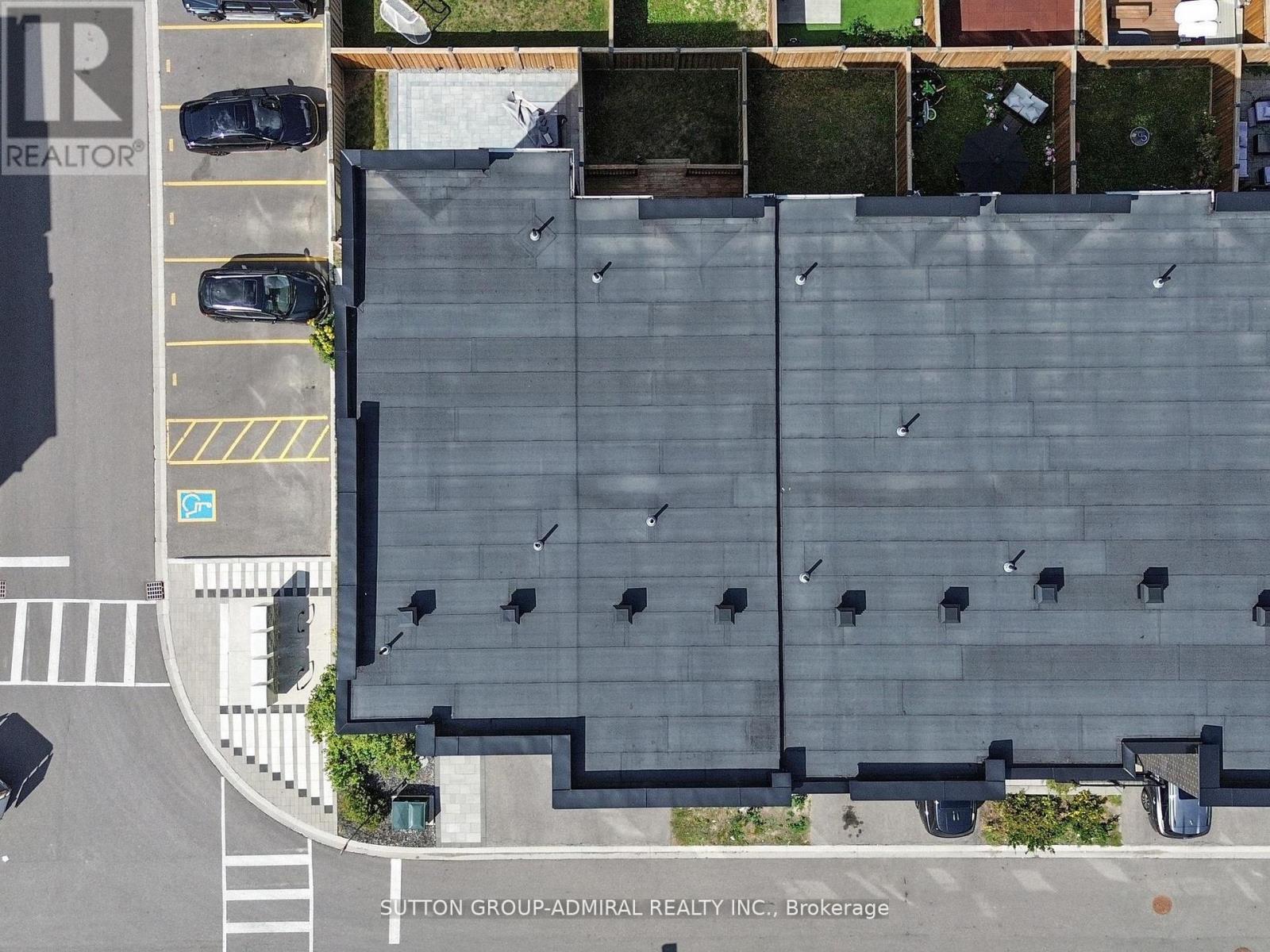 70 Laskin Drive, Vaughan, Ontario  L6A 5A4 - Photo 40 - N12561628