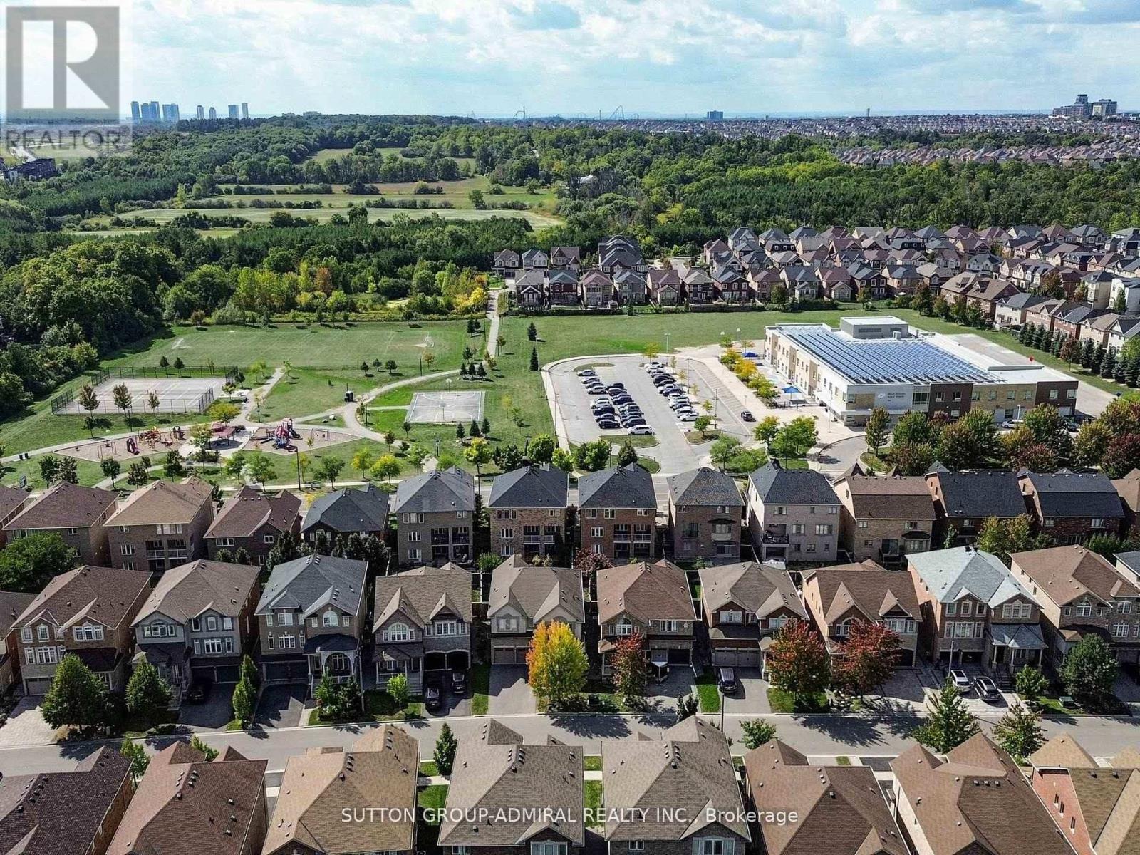 70 Laskin Drive, Vaughan, Ontario  L6A 5A4 - Photo 43 - N12561628