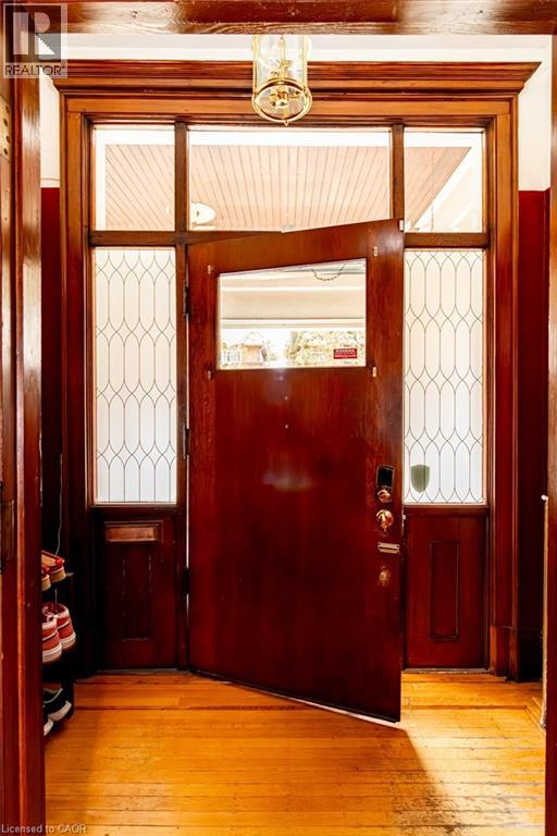 34 Holton Avenue S, Hamilton, Ontario  L8M 2L2 - Photo 3 - 40788520