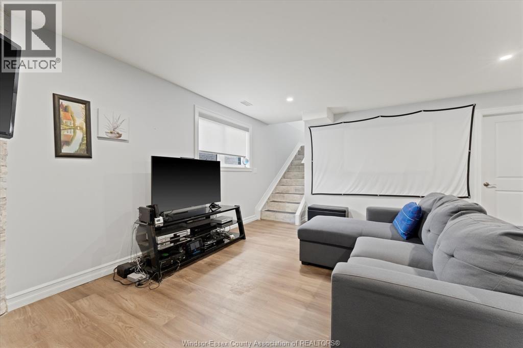 91 Carolina Woods Crescent, Leamington, Ontario  N8H 5N2 - Photo 27 - 25029226