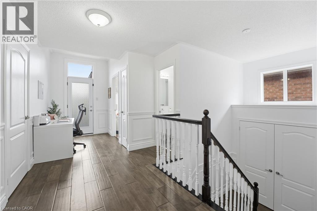 92 Glenmeadow Crescent, Stoney Creek, Ontario  L8E 6C2 - Photo 16 - 40789521