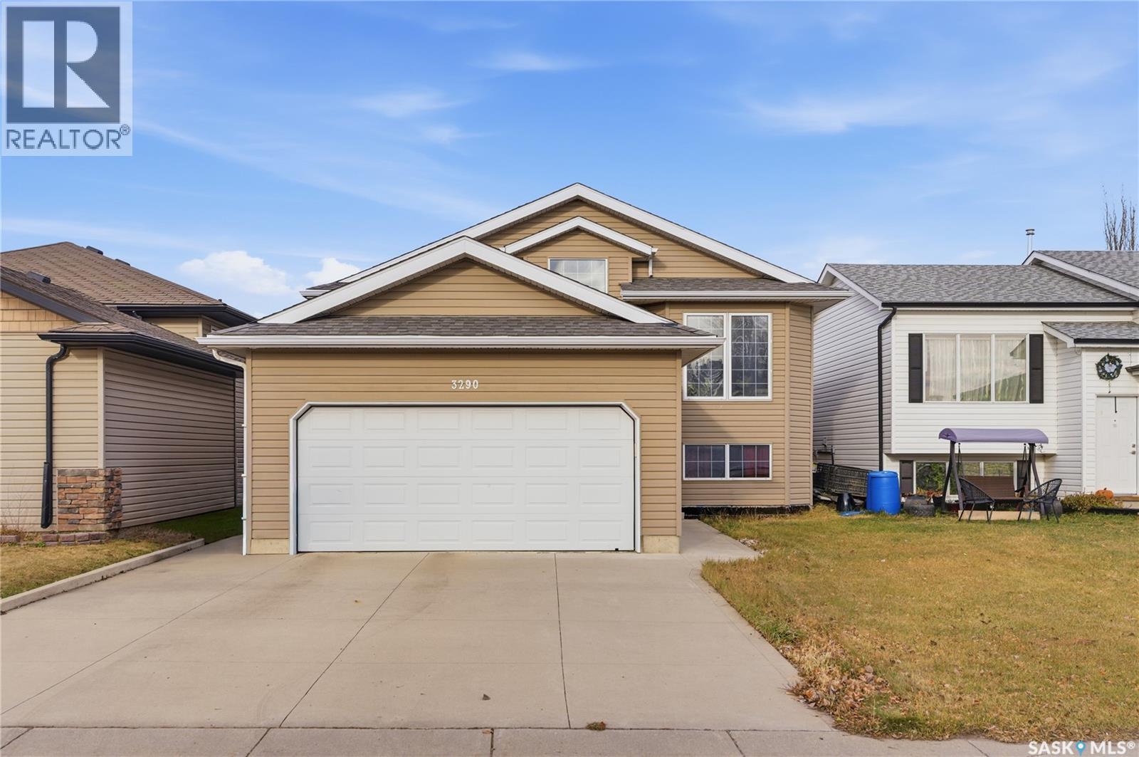 3290 37th STREET W, saskatoon, Saskatchewan