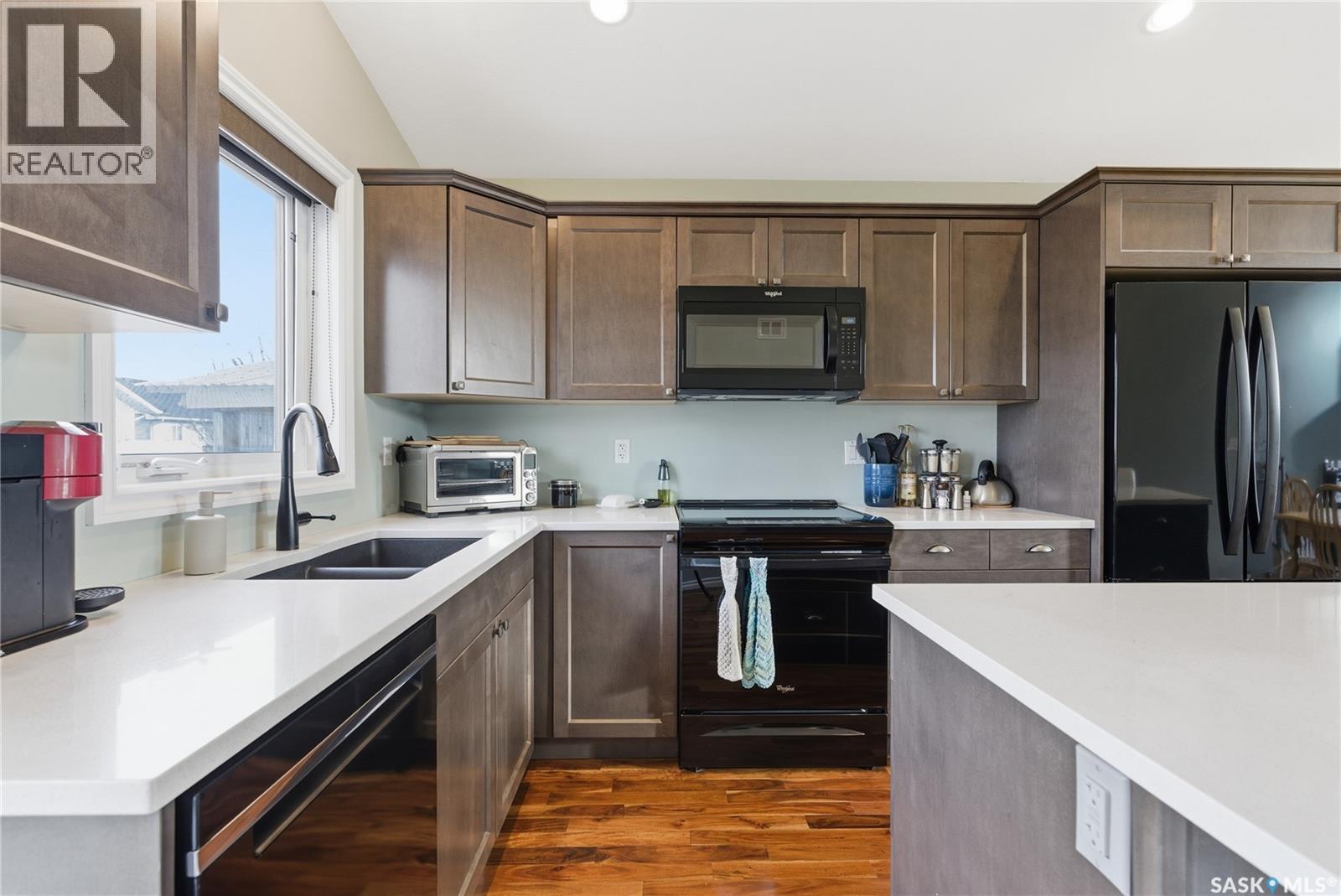 3290 37th Street W, Saskatoon, Saskatchewan  S7R 0B9 - Photo 17 - SK024400