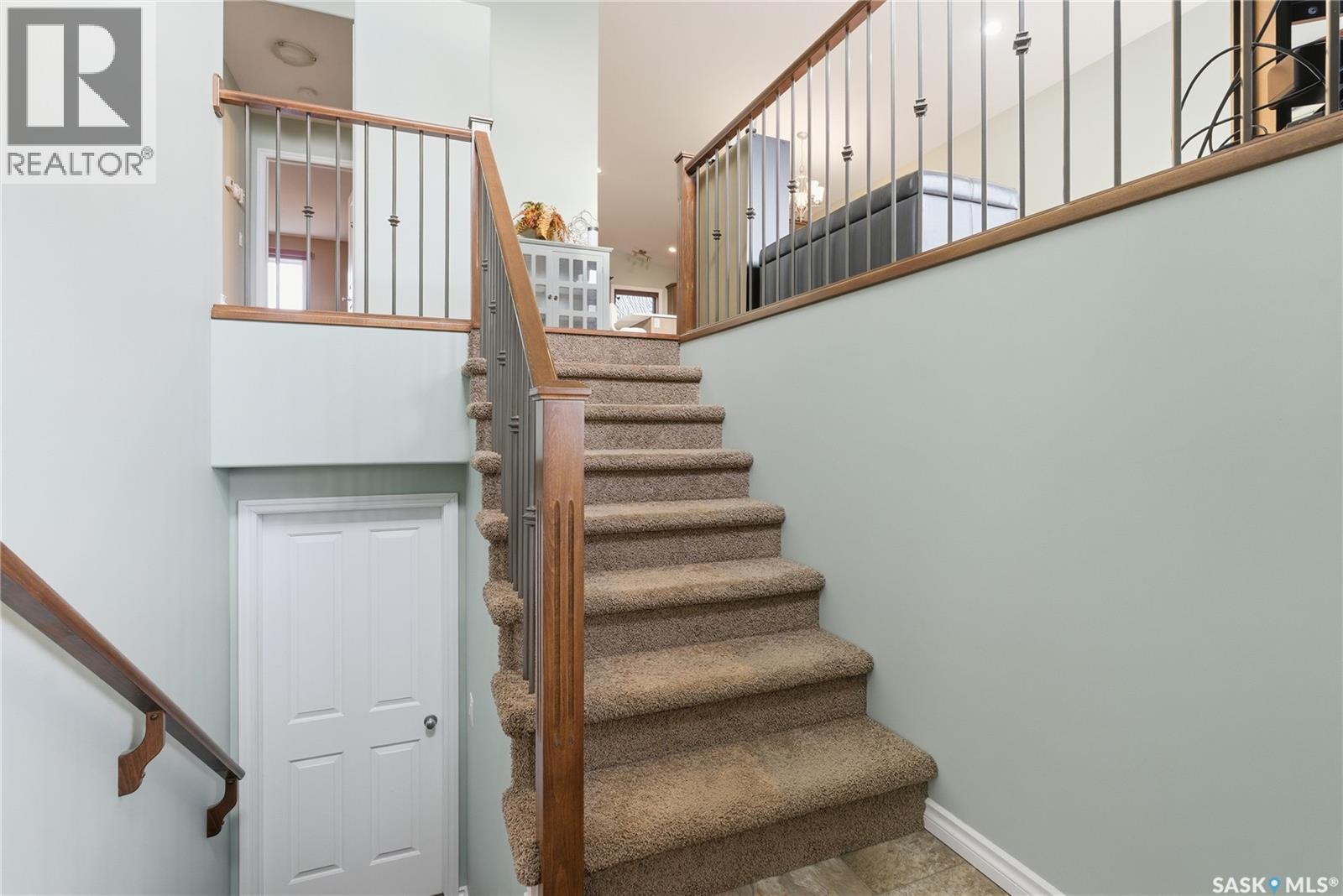 3290 37th Street W, Saskatoon, Saskatchewan  S7R 0B9 - Photo 3 - SK024400