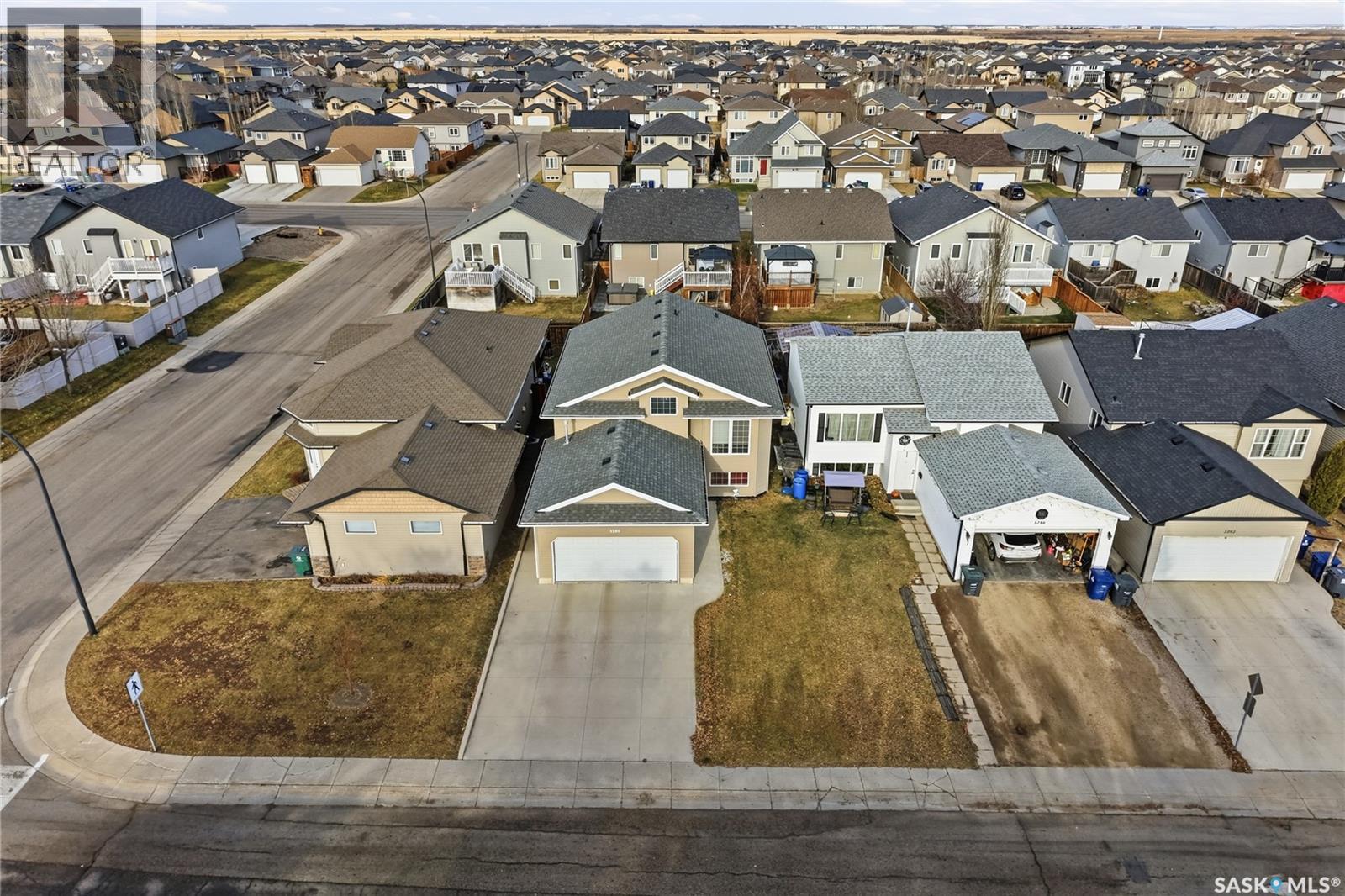 3290 37th Street W, Saskatoon, Saskatchewan  S7R 0B9 - Photo 35 - SK024400