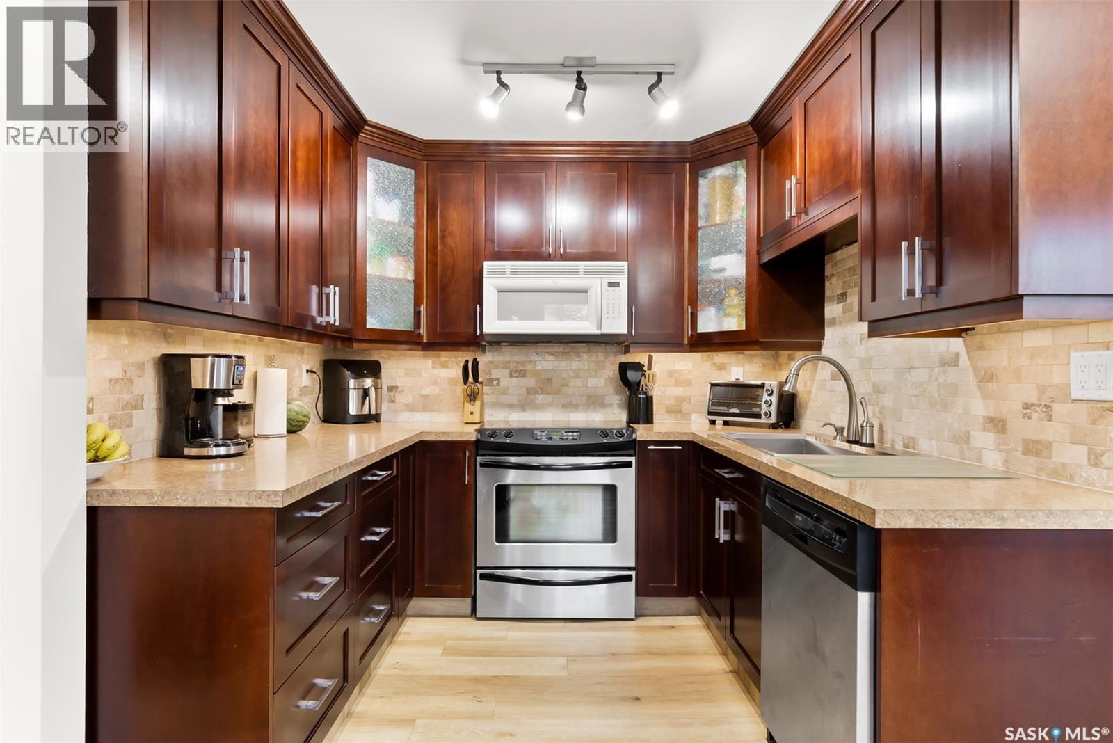 82 Sibbald Crescent, Regina, Saskatchewan  S4T 7L7 - Photo 7 - SK024247