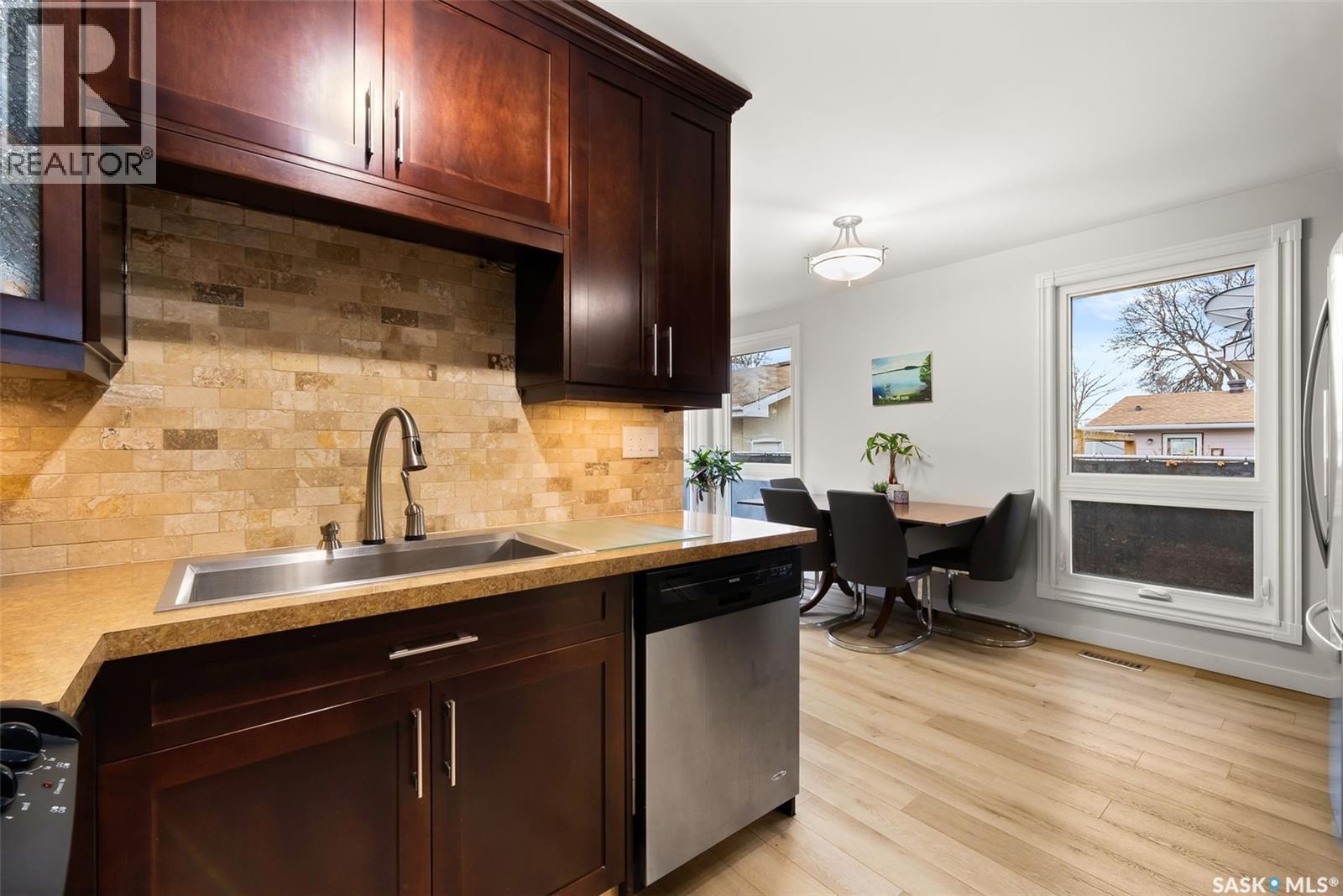 82 Sibbald Crescent, Regina, Saskatchewan  S4T 7L7 - Photo 8 - SK024247