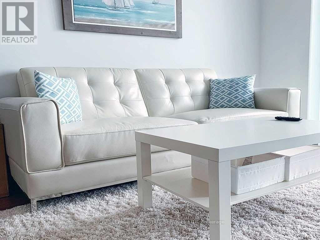 1306 - 2560 Eglinton Avenue W, Mississauga, Ontario  L5M 5R1 - Photo 3 - W12561596