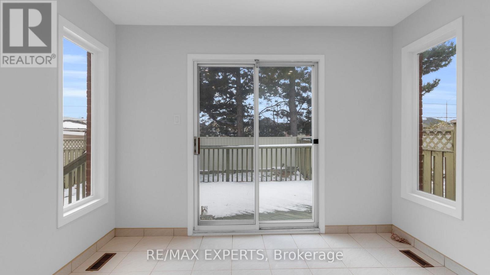 78 Candy Crescent, Brampton, Ontario  L6X 3Z9 - Photo 14 - W12561620