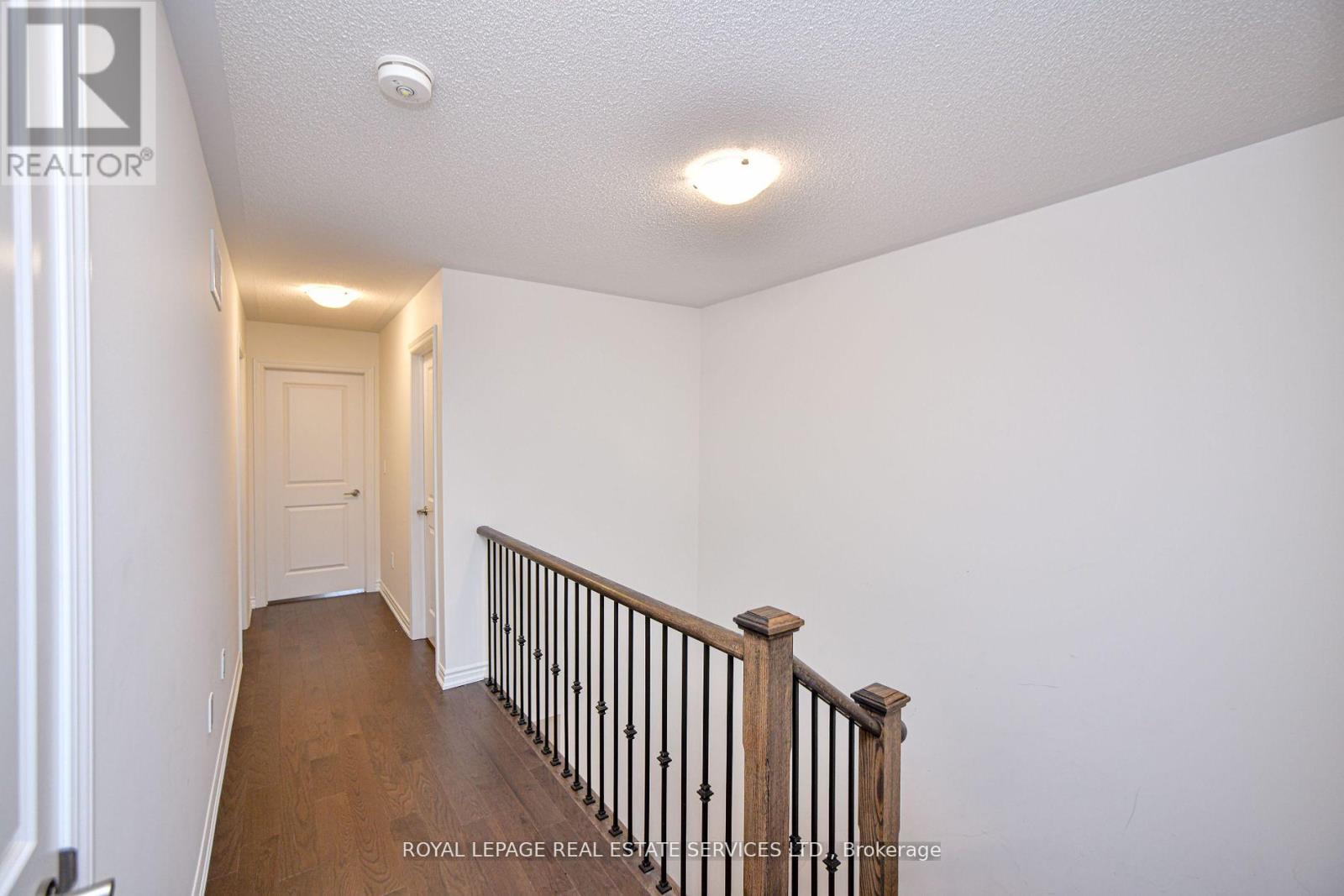 323 Thimbleweed Court, Milton, Ontario  L9E 1T2 - Photo 21 - W12561624