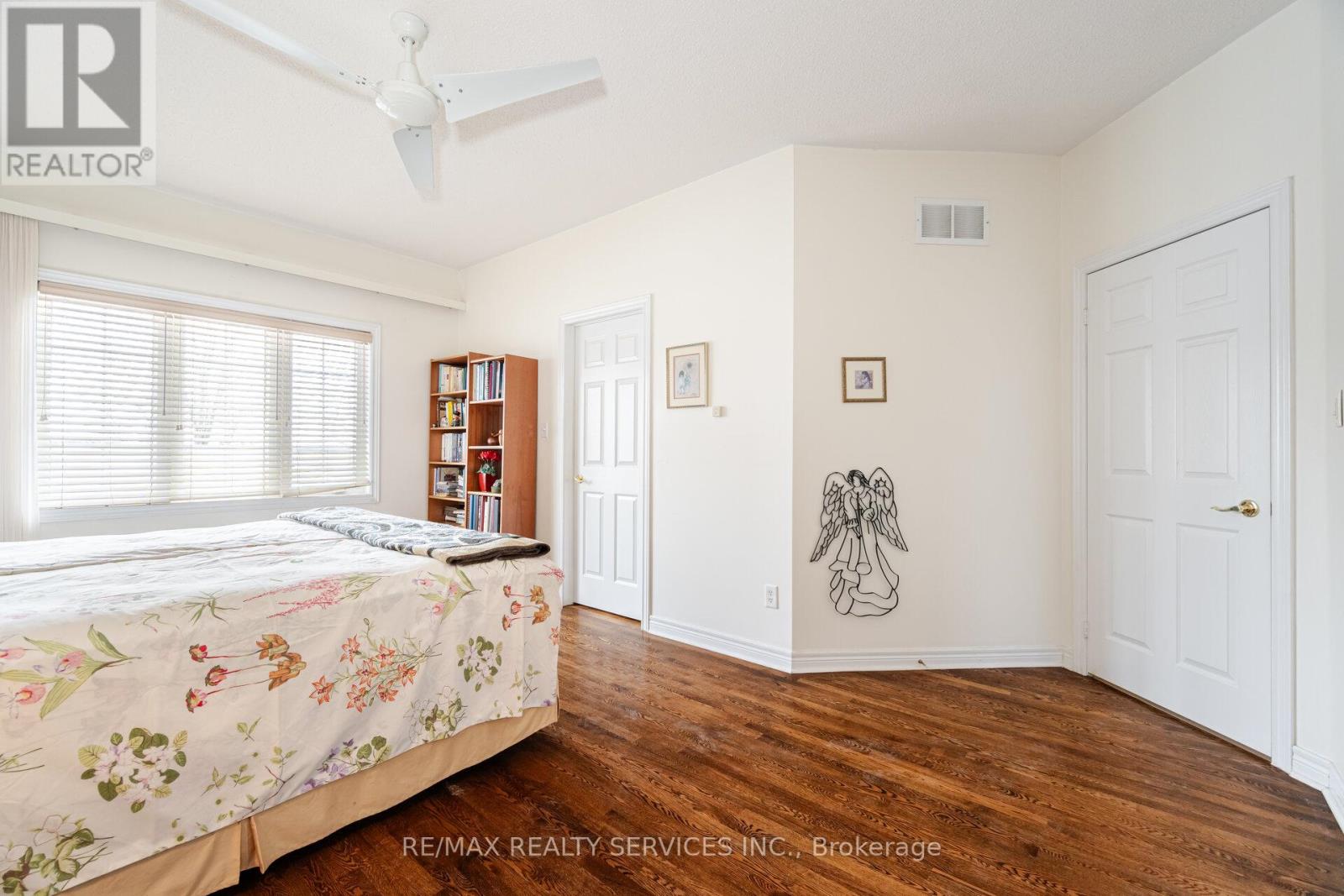 10 Orchard Park Gate, Brampton, Ontario  L6R 1W5 - Photo 24 - W12561640