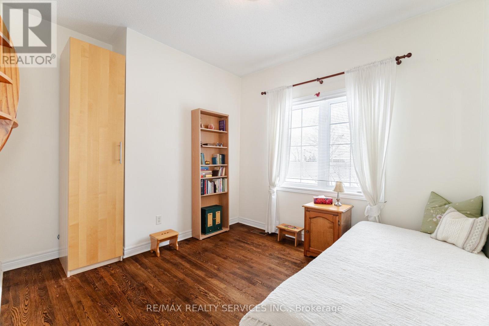 10 Orchard Park Gate, Brampton, Ontario  L6R 1W5 - Photo 26 - W12561640