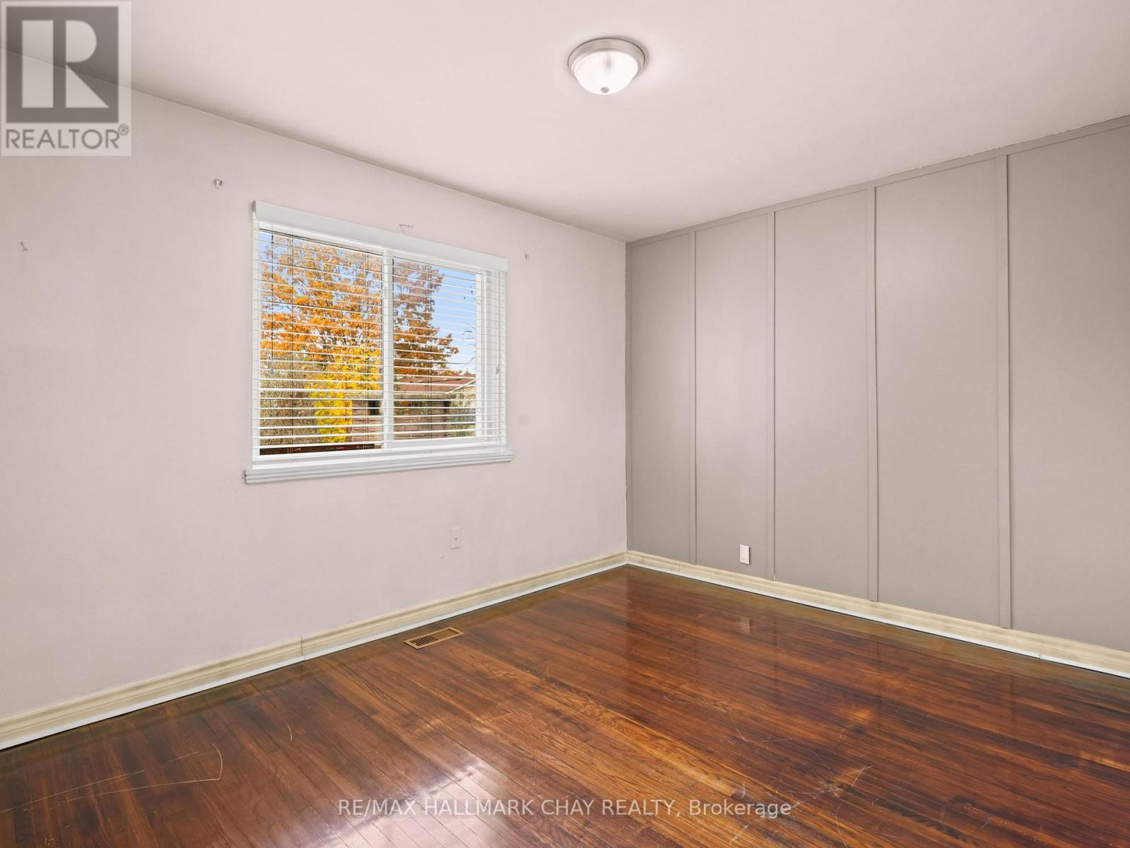 18 Ludgate Drive, Toronto, Ontario  M9W 2Y3 - Photo 15 - W12561672