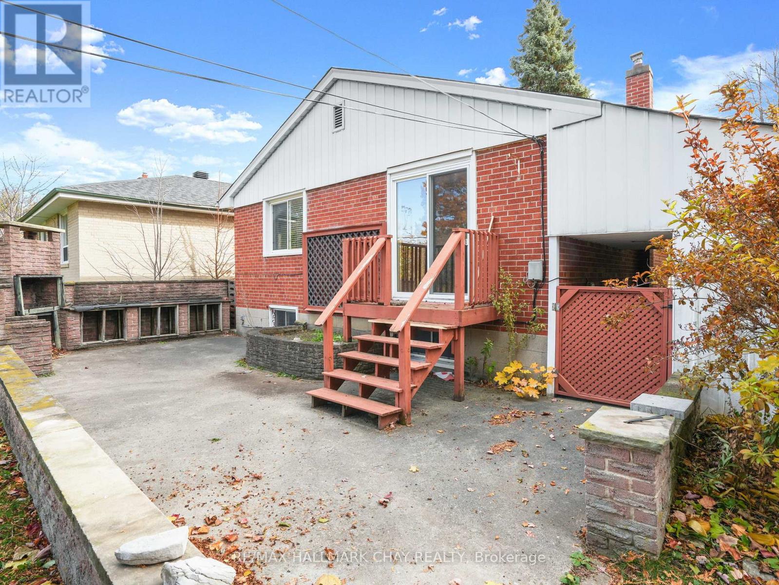 18 Ludgate Drive, Toronto, Ontario  M9W 2Y3 - Photo 20 - W12561672