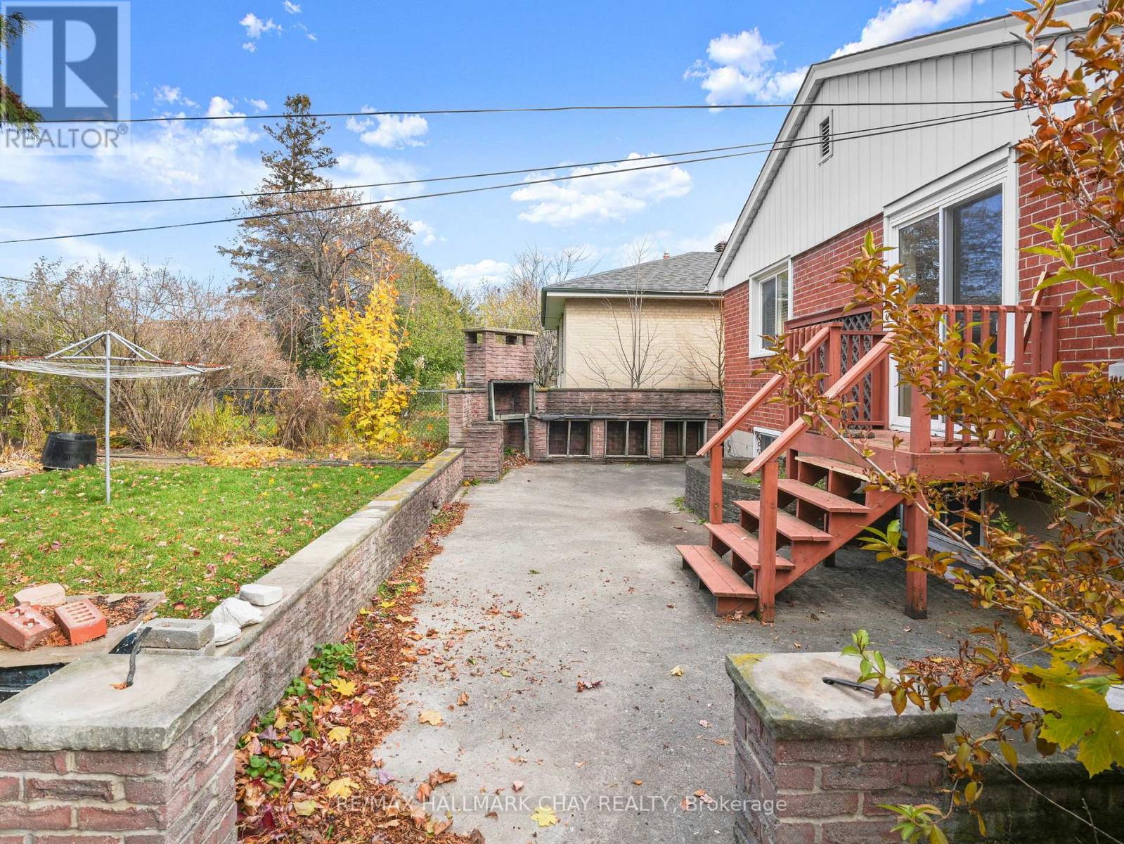 18 Ludgate Drive, Toronto, Ontario  M9W 2Y3 - Photo 21 - W12561672