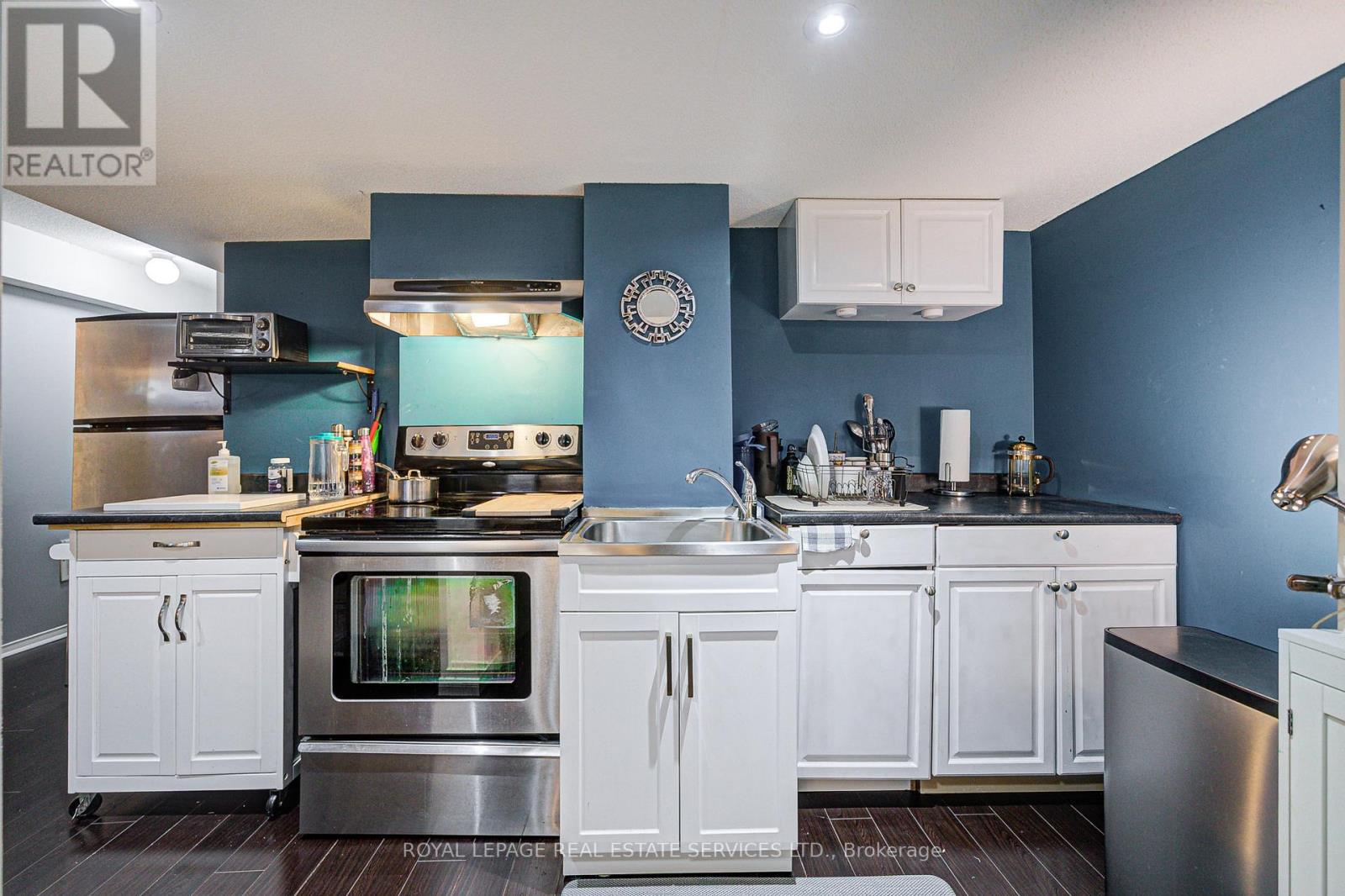 21 Duxford Street, Brampton, Ontario  L6X 0S6 - Photo 30 - W12561680