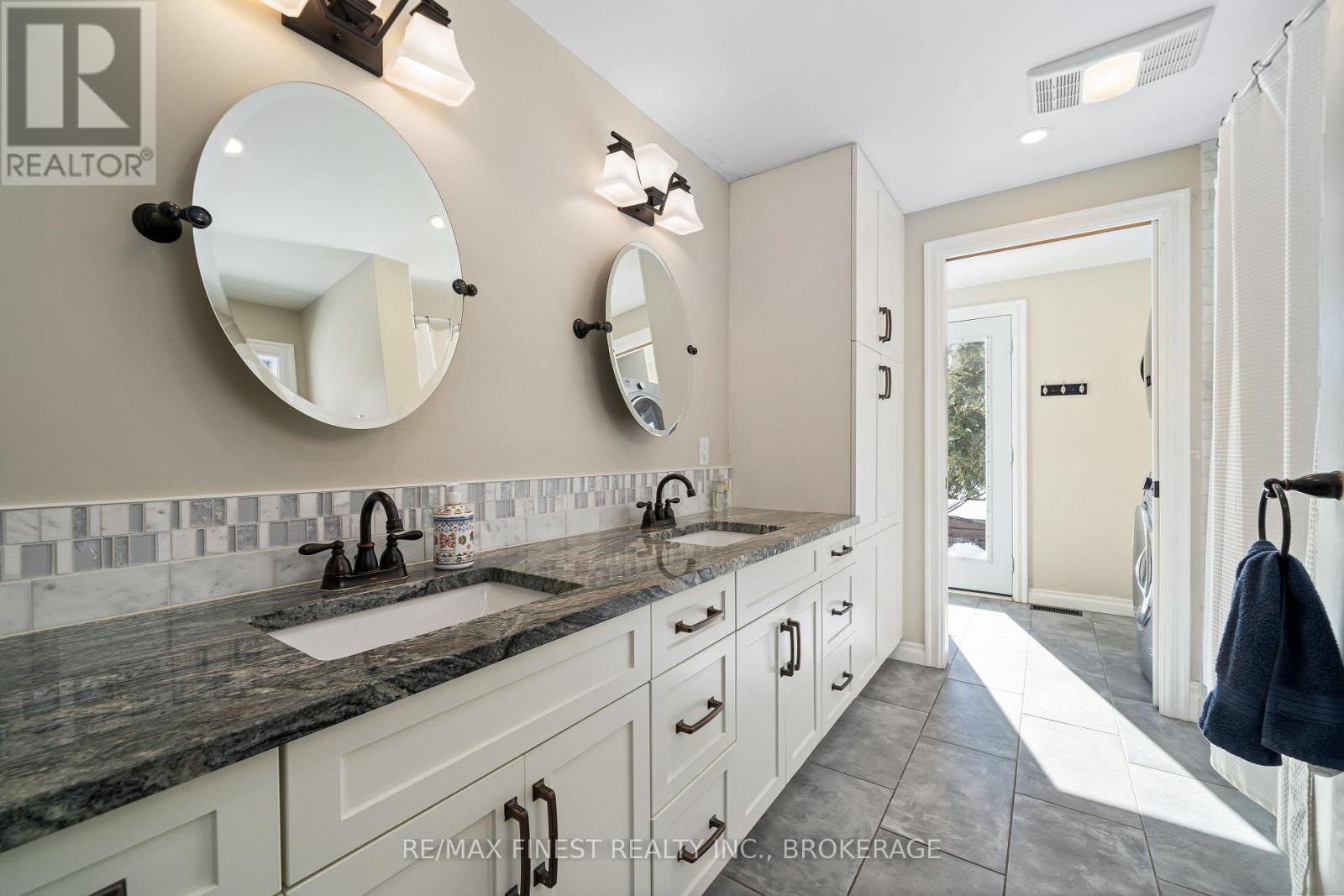 21a Centre Street, Prince Edward County, Ontario  K0K 2T0 - Photo 17 - X12315483