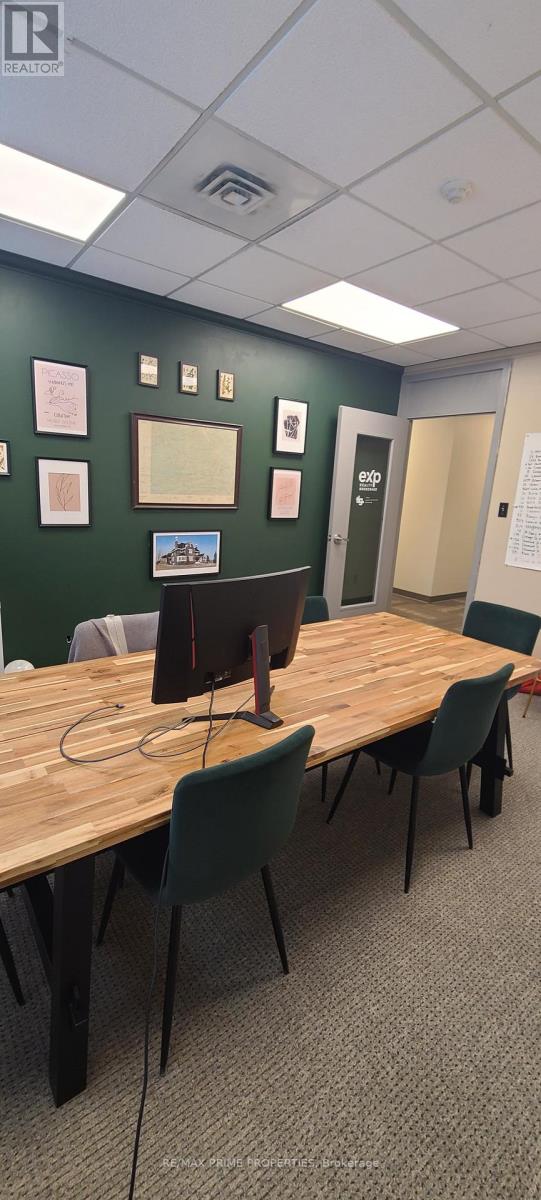 17 - 485 Industrial Avenue, Ottawa, Ontario  K1G 0Z1 - Photo 8 - X12537608