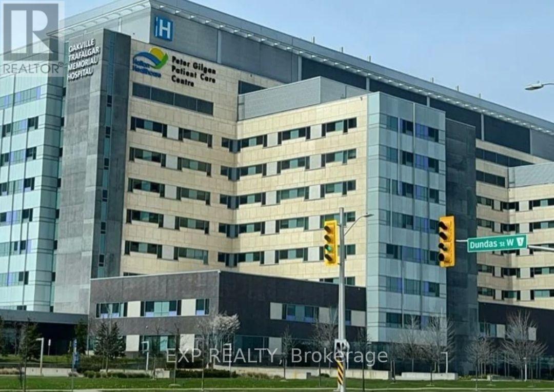 525 - 395 Dundas Street W, Oakville, Ontario L6M 5R8 - Photo 22 - W12515260