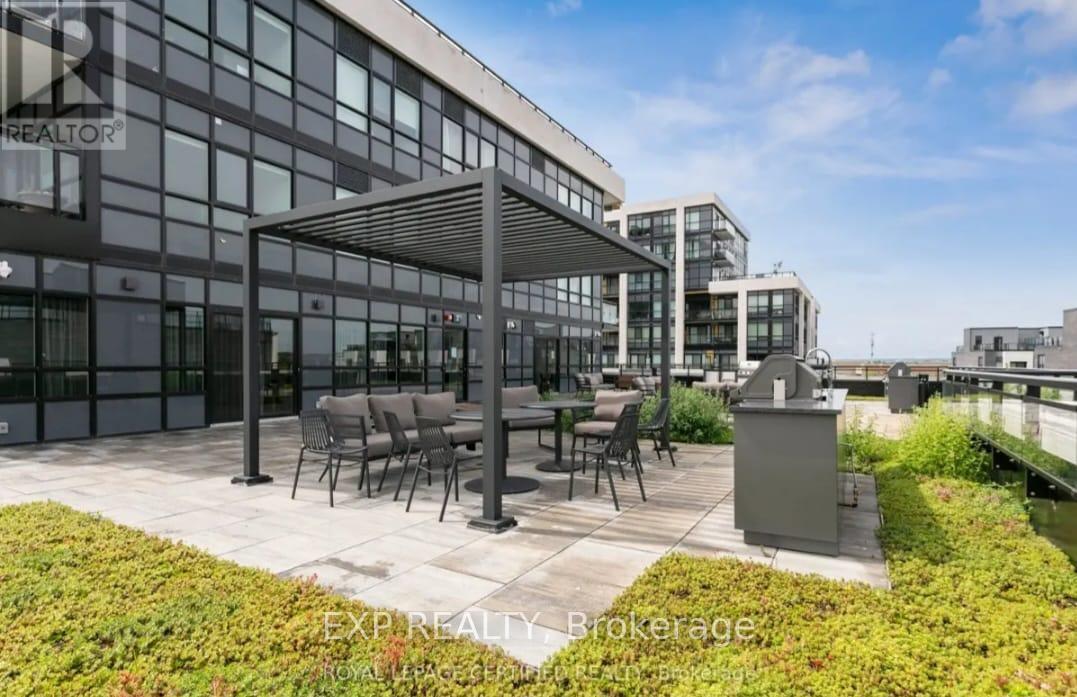 525 - 395 Dundas Street W, Oakville, Ontario L6M 5R8 - Photo 43 - W12515260