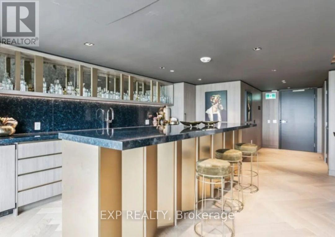 525 - 395 Dundas Street W, Oakville, Ontario L6M 5R8 - Photo 27 - W12515260