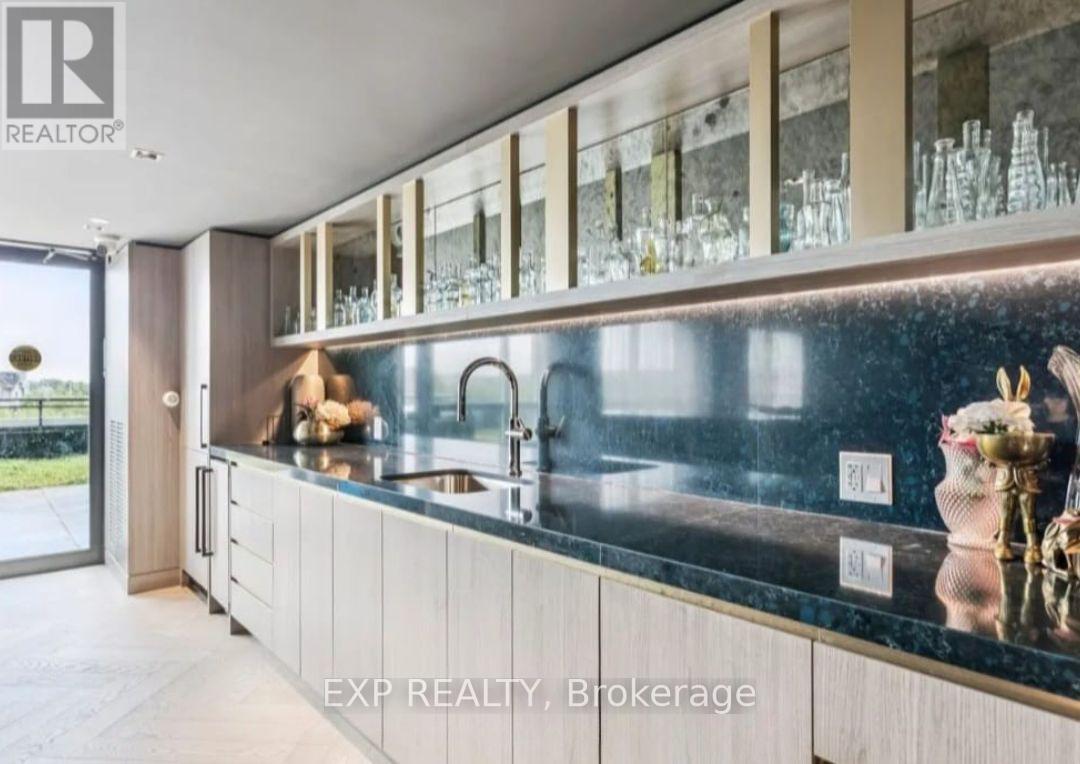 525 - 395 Dundas Street W, Oakville, Ontario L6M 5R8 - Photo 31 - W12515260