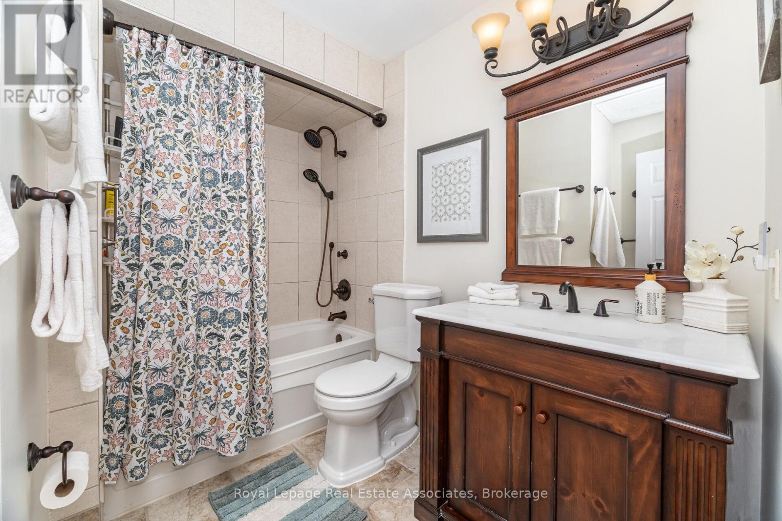 225 Golfwood Drive, Hamilton, Ontario  L9C 7C6 - Photo 24 - X12561578