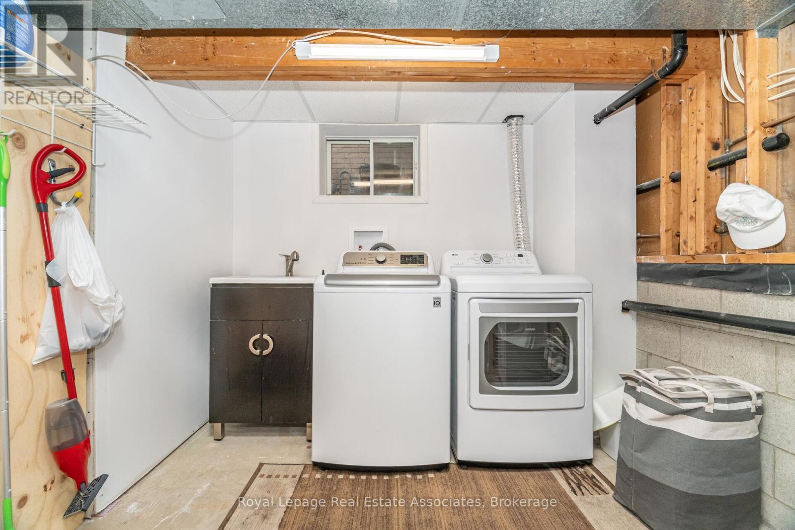 225 Golfwood Drive, Hamilton, Ontario  L9C 7C6 - Photo 39 - X12561578