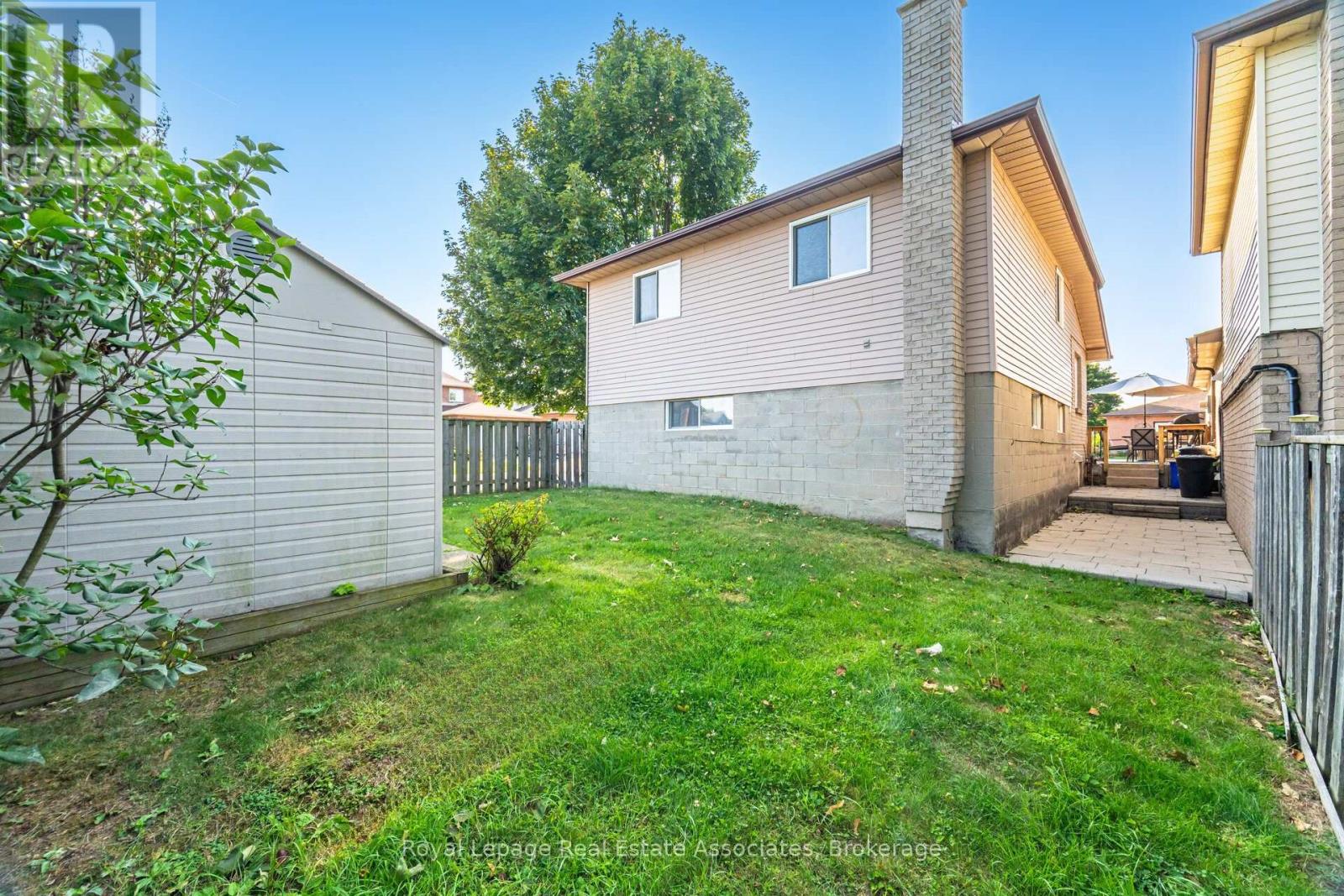 225 Golfwood Drive, Hamilton, Ontario  L9C 7C6 - Photo 43 - X12561578