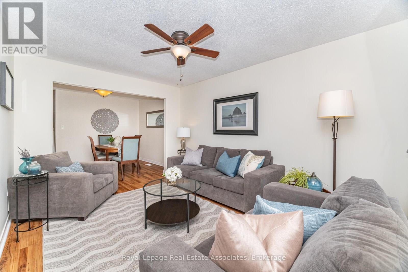 225 Golfwood Drive, Hamilton, Ontario  L9C 7C6 - Photo 7 - X12561578