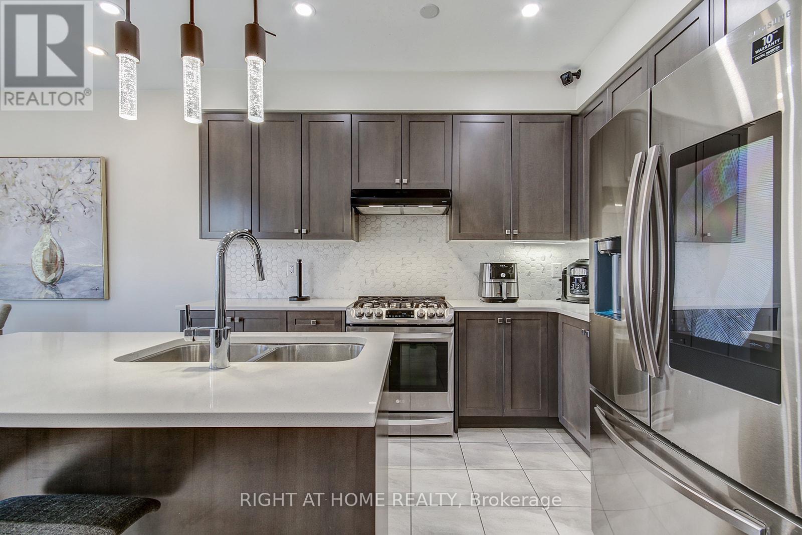 40 Mcwatters Street, Hamilton, Ontario  L0R 1C0 - Photo 14 - X12561638