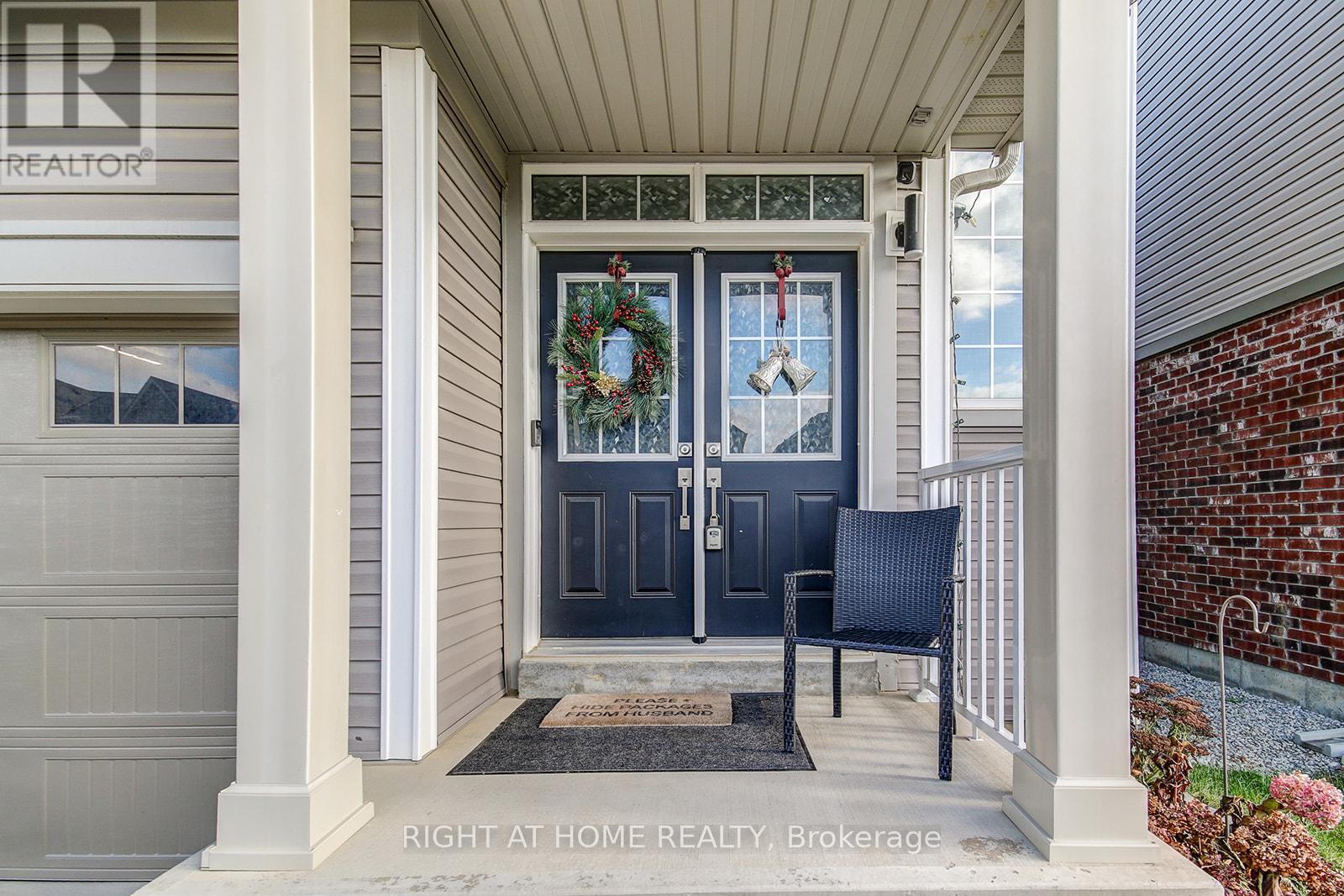 40 Mcwatters Street, Hamilton, Ontario  L0R 1C0 - Photo 2 - X12561638