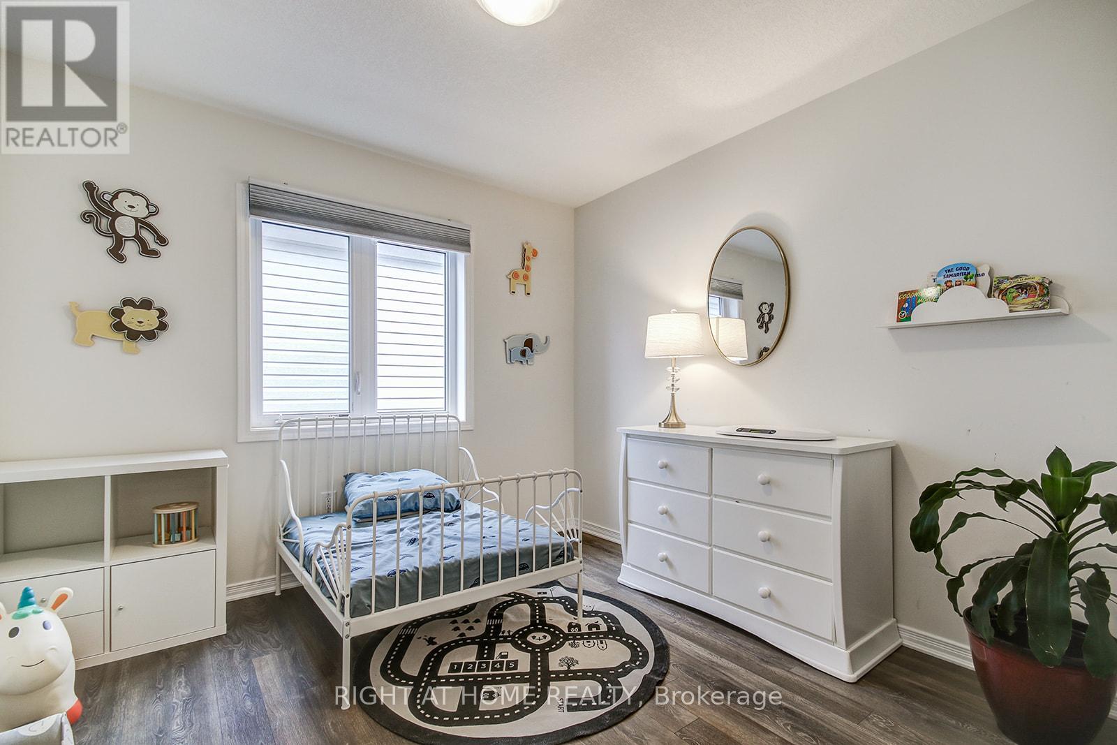 40 Mcwatters Street, Hamilton, Ontario  L0R 1C0 - Photo 28 - X12561638