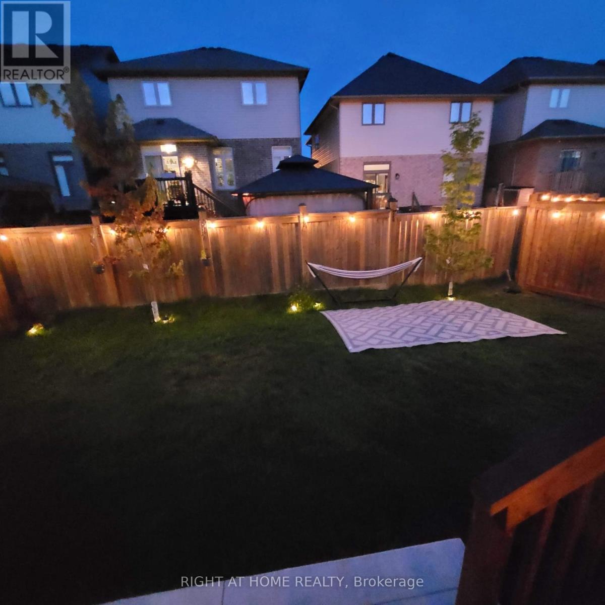 40 Mcwatters Street, Hamilton, Ontario  L0R 1C0 - Photo 43 - X12561638