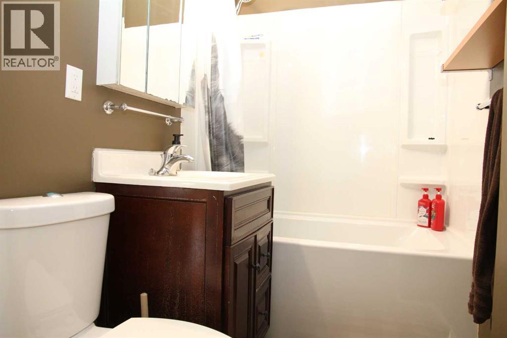 208 1 Avenue W, Maidstone, Saskatchewan  S0M 1M0 - Photo 11 - A2220241