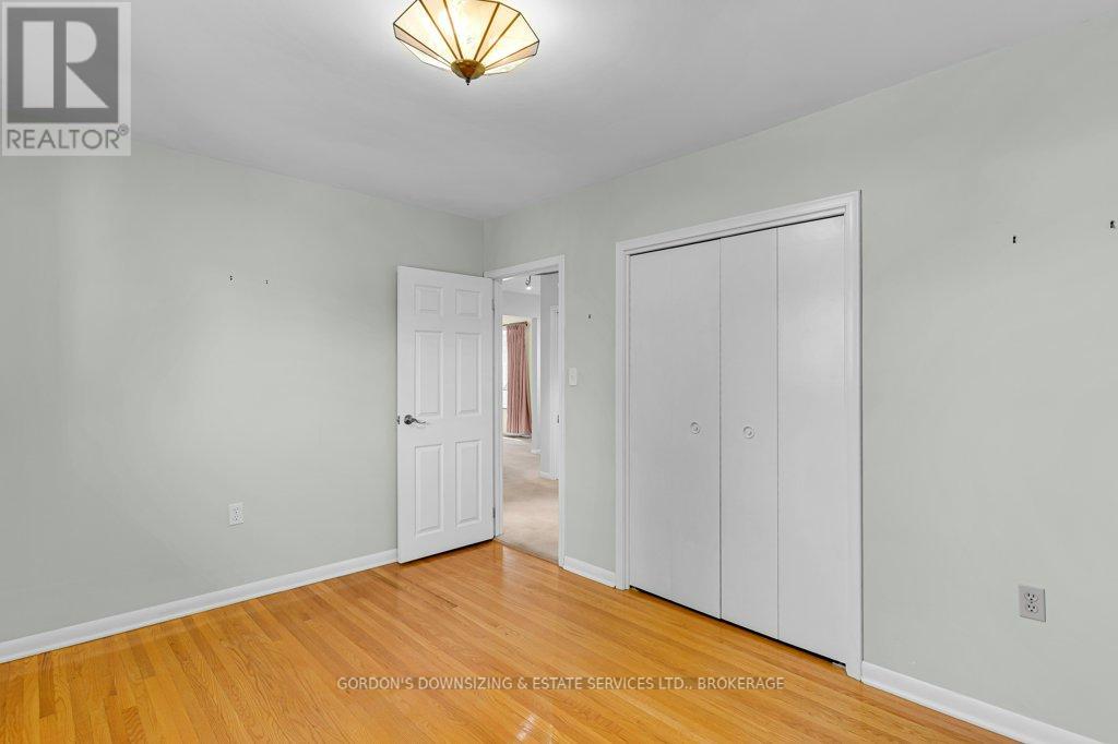 59 Oxford Crescent, Loyalist, Ontario  K7N 1R1 - Photo 19 - X12561704